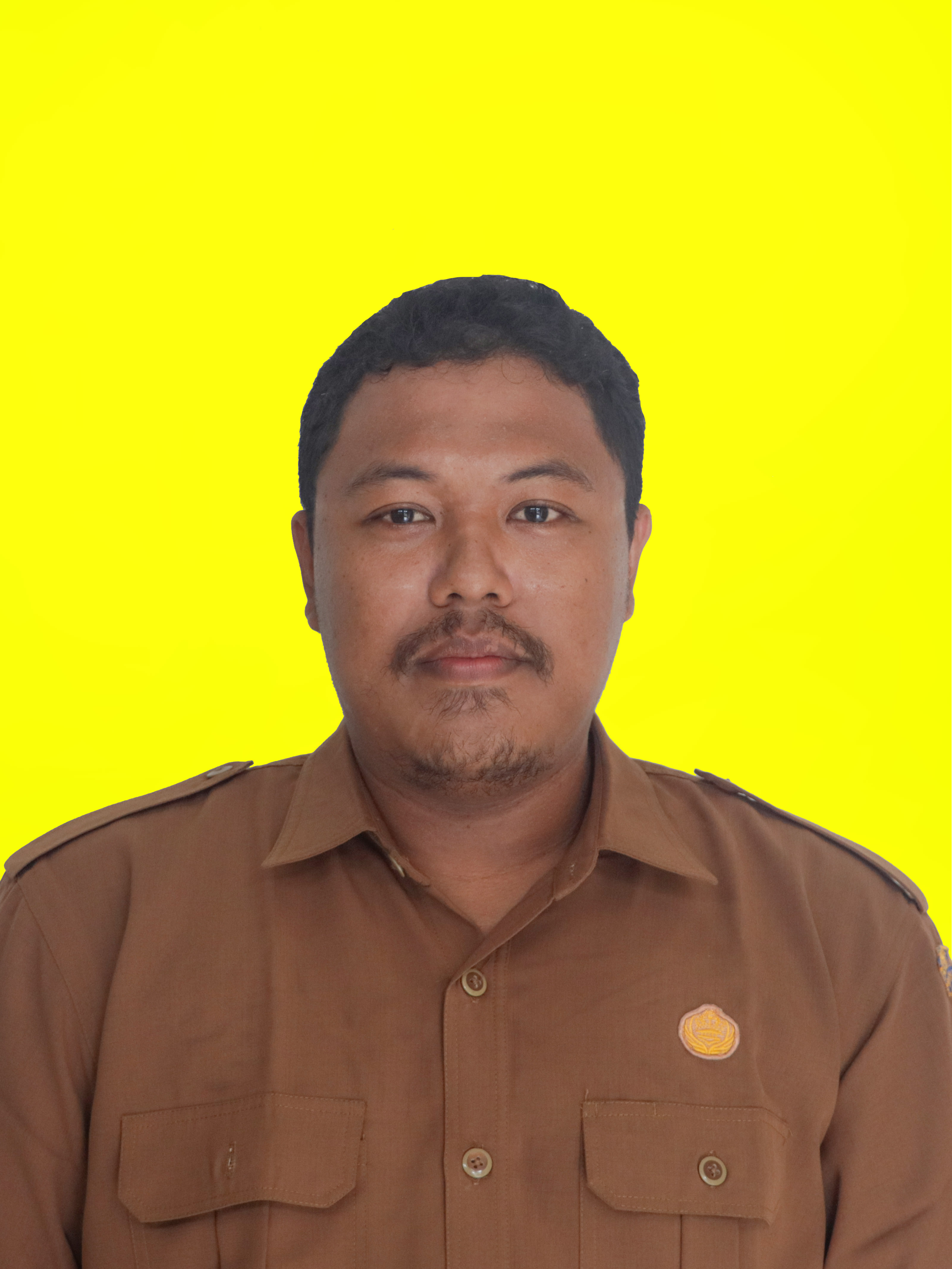 guru-9447914a24a02b26988affd86aa9f282